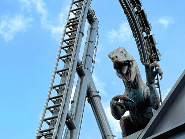 Universal's Volcano Bay